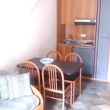 Ξενοδοχείο με διαμερίσματα Mirelladue